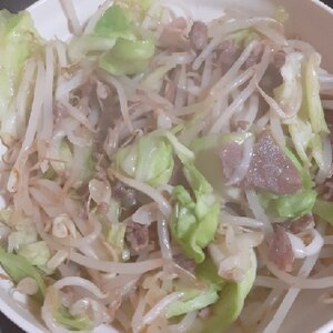 切って炒めるだけ！野菜炒め